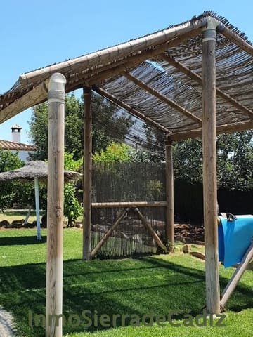2 soveværelse Finca/Landehus til salg i El Coronil - € 215.000 (Ref: 9935996)