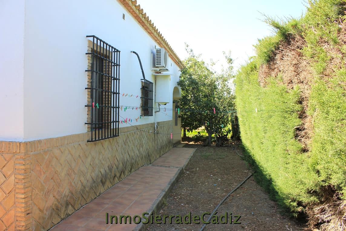 2 soveværelse Finca/Landehus til salg i El Coronil - € 215.000 (Ref: 9935996)