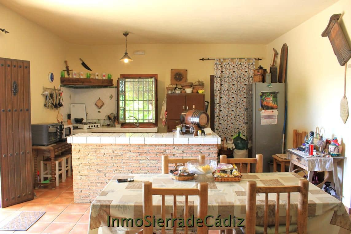 2 soveværelse Finca/Landehus til salg i El Coronil - € 215.000 (Ref: 9935996)
