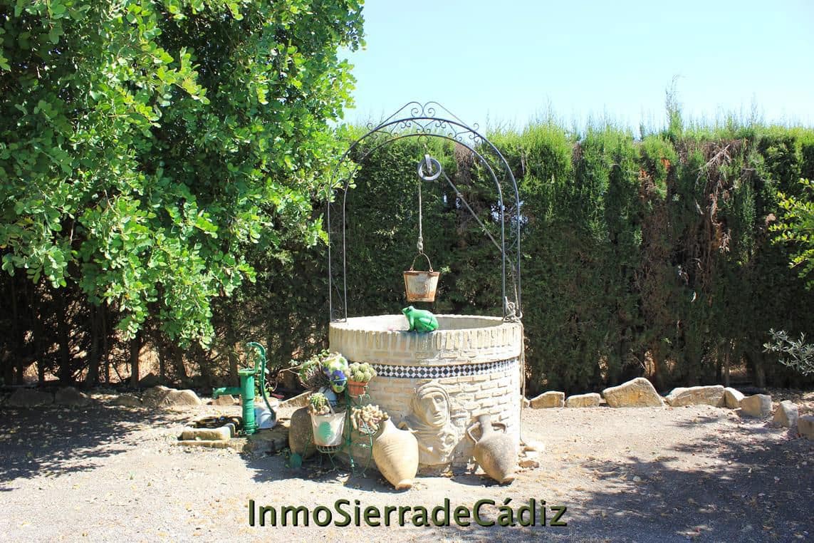 2 soveværelse Finca/Landehus til salg i El Coronil - € 215.000 (Ref: 9935996)