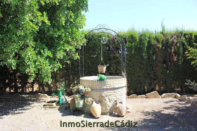 2 soveværelse Finca/Landehus til salg i El Coronil - € 215.000 (Ref: 9935996)