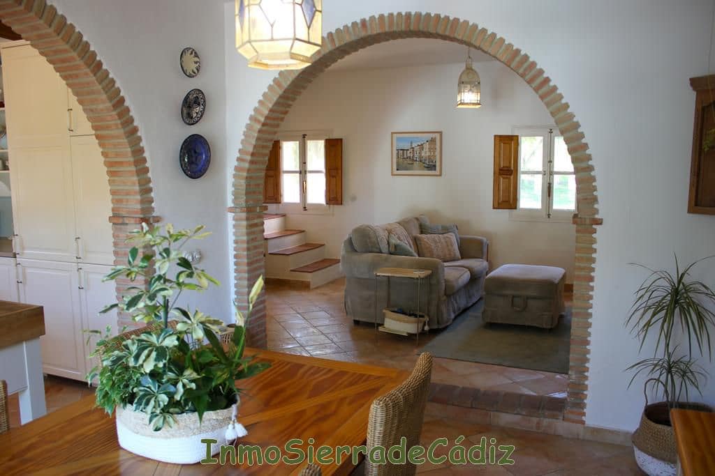 3 soverom Finca/Herregård til salgs i Algodonales med garasje - € 380 000 (Ref: 9963412)