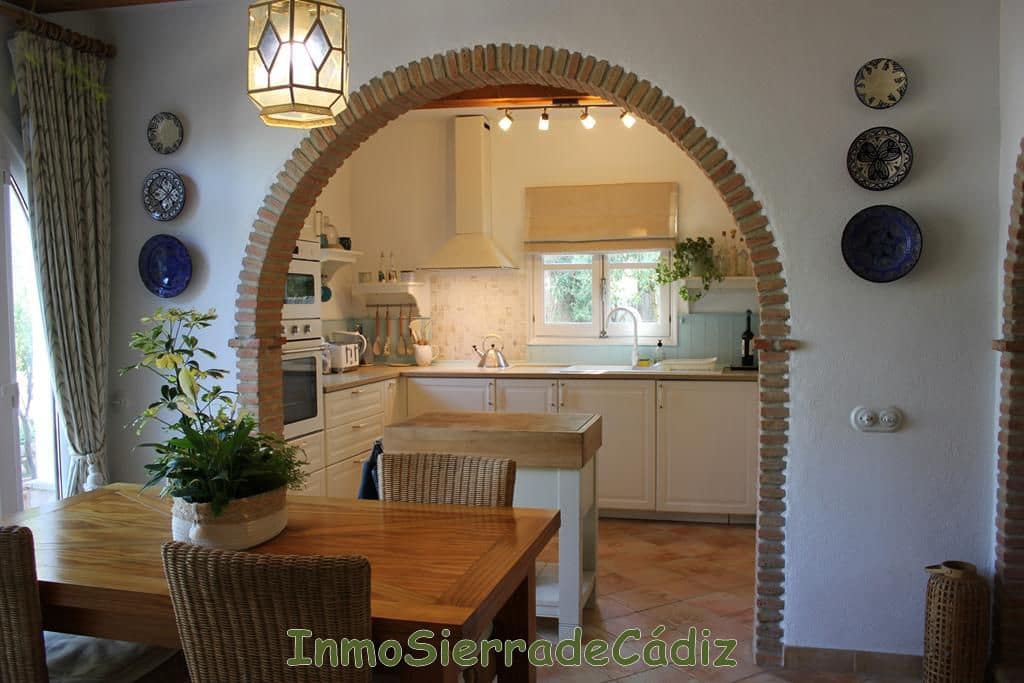 3 soverom Finca/Herregård til salgs i Algodonales med garasje - € 380 000 (Ref: 9963412)
