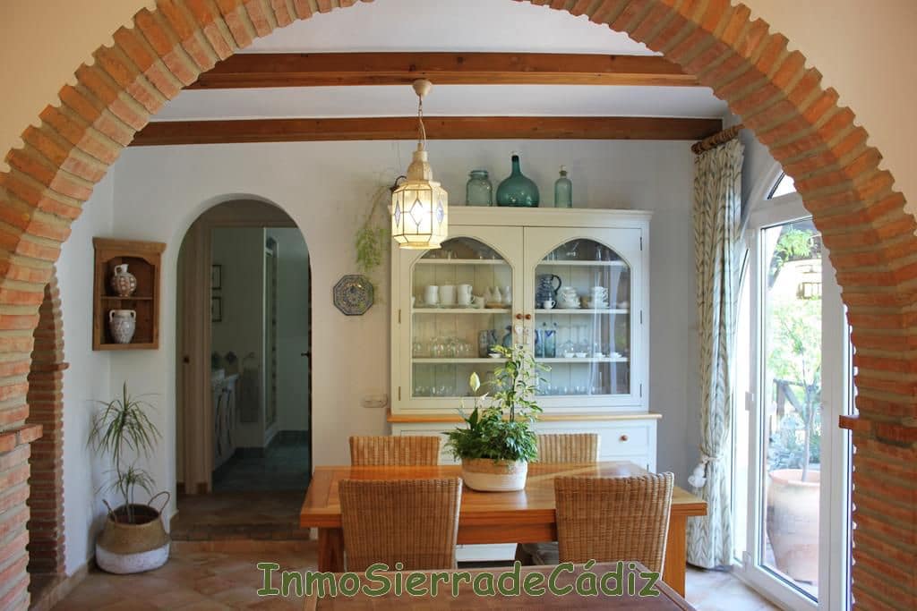 3 soverom Finca/Herregård til salgs i Algodonales med garasje - € 380 000 (Ref: 9963412)