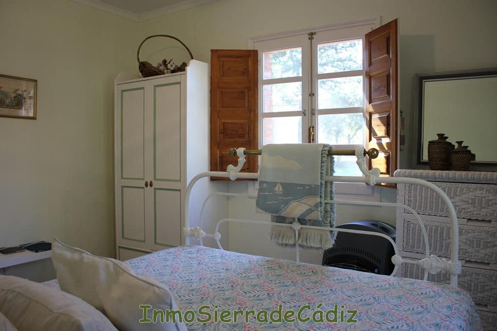 3 soverom Finca/Herregård til salgs i Algodonales med garasje - € 380 000 (Ref: 9963412)