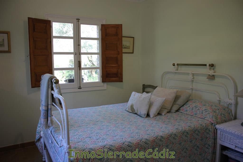 3 soverom Finca/Herregård til salgs i Algodonales med garasje - € 380 000 (Ref: 9963412)