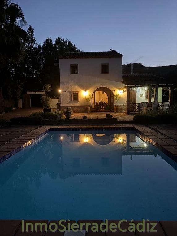 3 soverom Finca/Herregård til salgs i Algodonales med garasje - € 380 000 (Ref: 9963412)