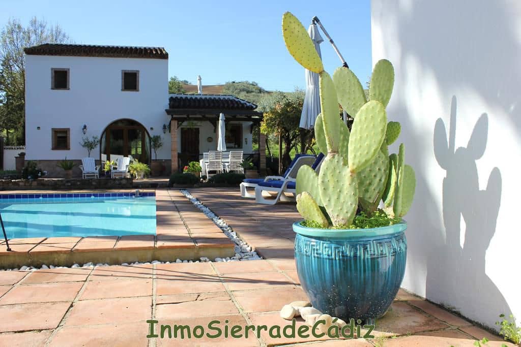 3 soverom Finca/Herregård til salgs i Algodonales med garasje - € 380 000 (Ref: 9963412)