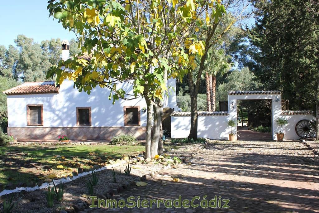 3 soverom Finca/Herregård til salgs i Algodonales med garasje - € 380 000 (Ref: 9963412)