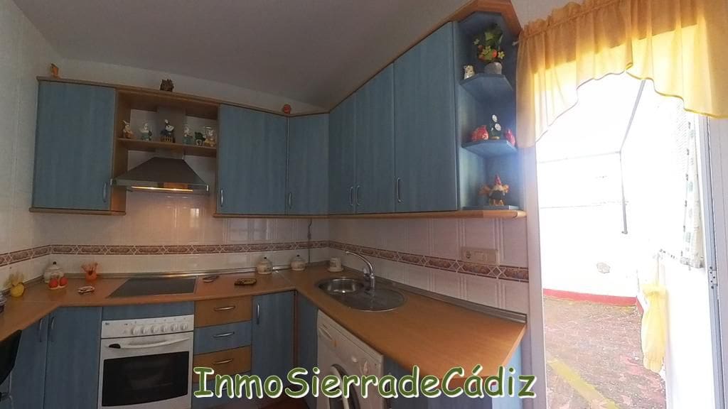 3 makuuhuone Omakotitalo myytävänä paikassa Zahara de la Sierra - 135 000 € (Ref: 9969346)