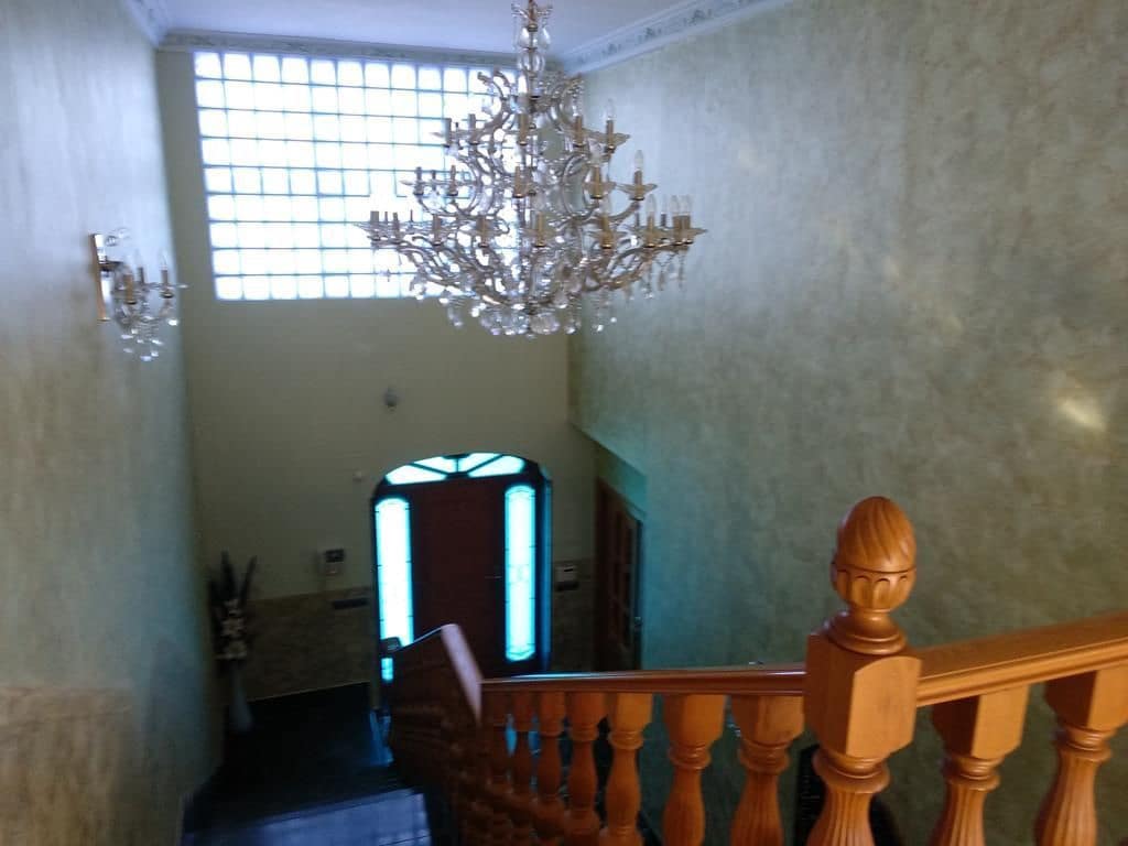 6 bedroom Villa for sale in Oropesa  with pool - € 735,000 (Ref: 9502794)