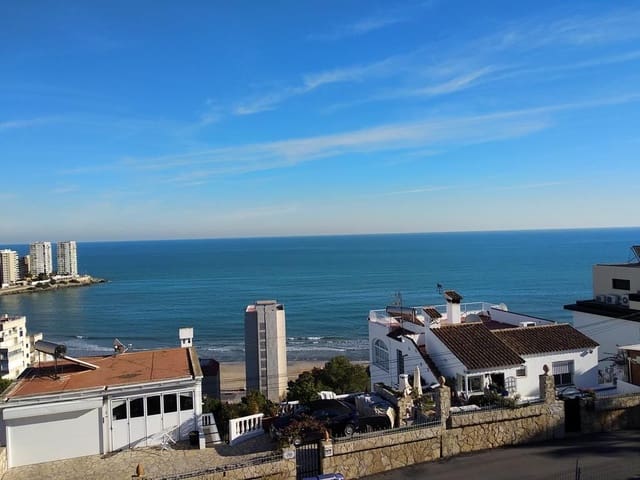 6 Zimmer Villa zu verkaufen in Oropesa  mit Pool - 735.000 € (Ref: 9502794)