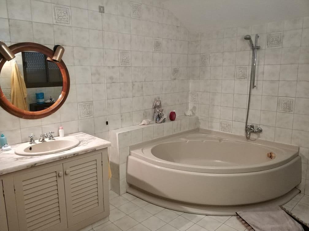 4 soveværelse Villa til salg i Borriol med swimmingpool garage - € 850.000 (Ref: 9502798)