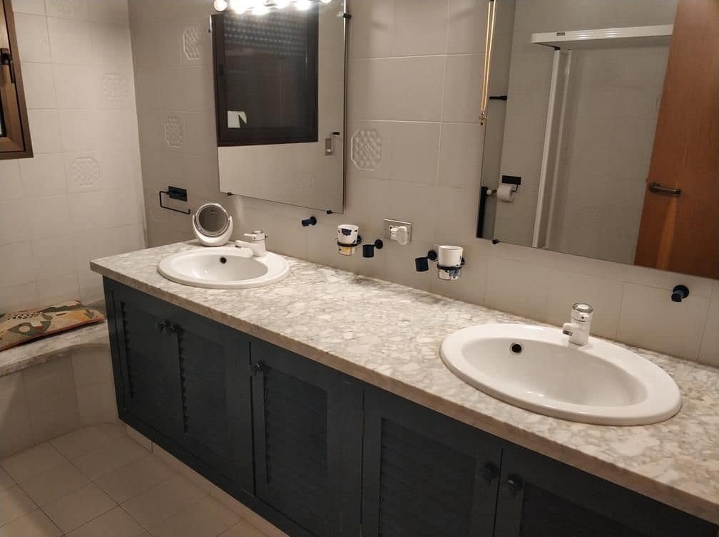 4 soveværelse Villa til salg i Borriol med swimmingpool garage - € 850.000 (Ref: 9502798)