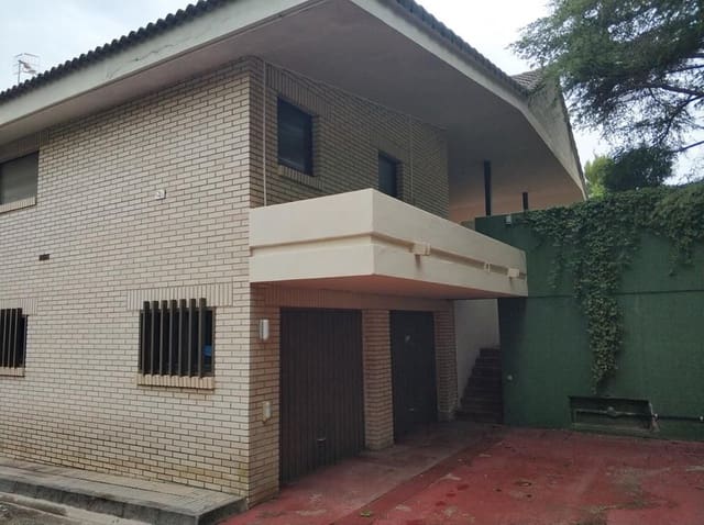 4 soveværelse Villa til salg i Borriol med swimmingpool garage - € 850.000 (Ref: 9502798)