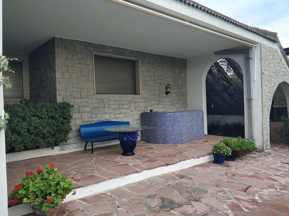 4 soveværelse Villa til salg i Borriol med swimmingpool garage - € 850.000 (Ref: 9502798)