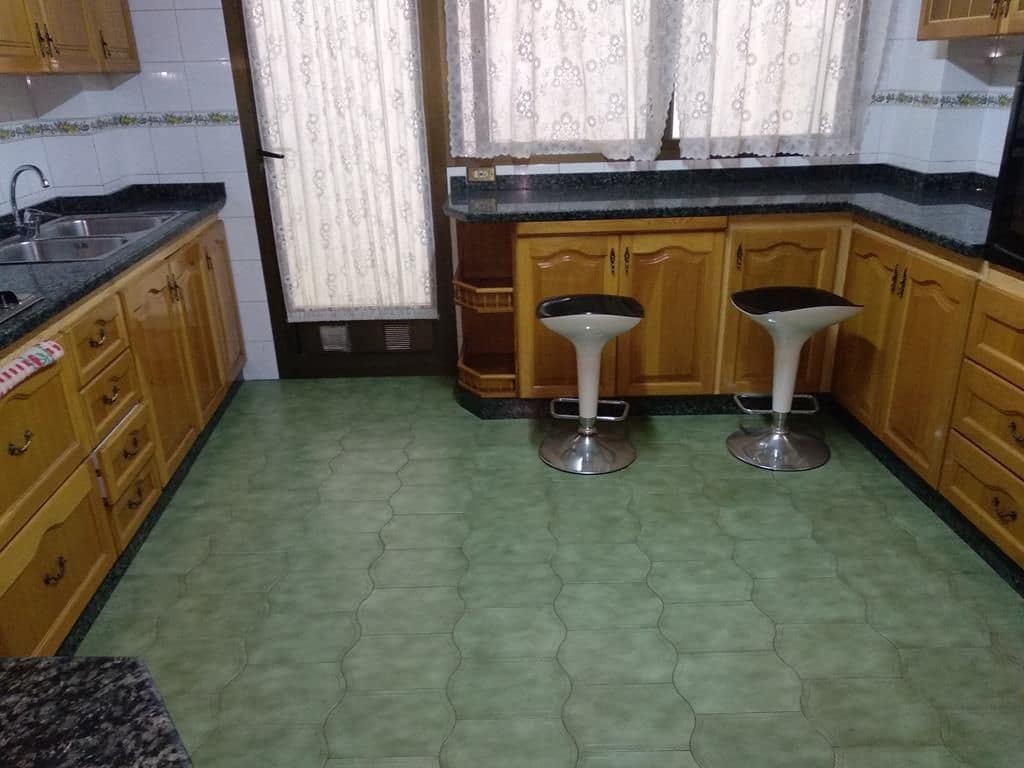 Townhouse for sale in Castello de la Plana - € 600,000 (Ref: 9502805)