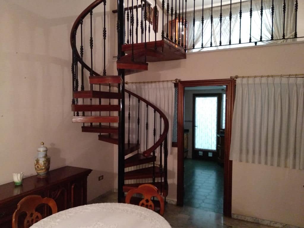 Townhouse for sale in Castello de la Plana - € 600,000 (Ref: 9502805)