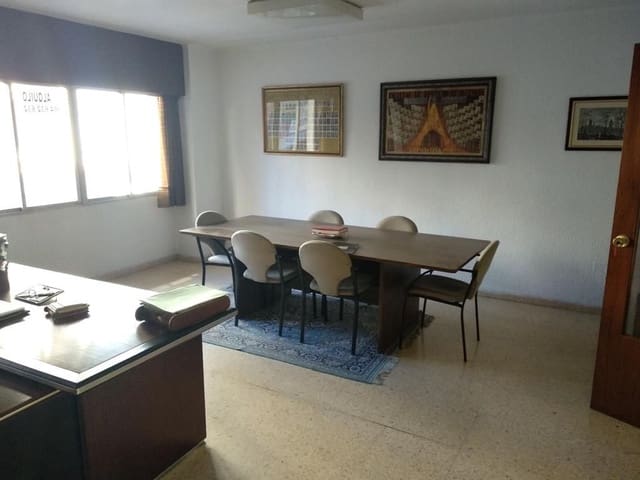 Kontor til salg i Este, Castelló de la Plana - € 145.000 (Ref: 9502806)