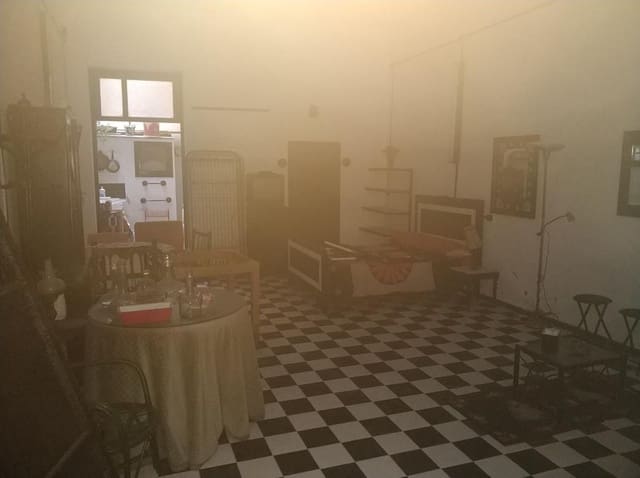 Commercial for sale in Centro, Castelló de la Plana - € 75,000 (Ref: 9502809)