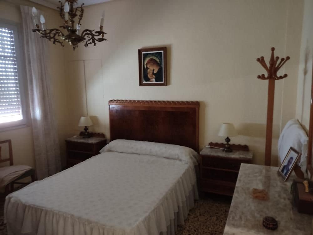 4 bedroom Townhouse for sale in Castello de la Plana - € 290,000 (Ref: 9502810)