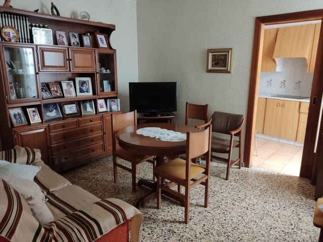 4 bedroom Townhouse for sale in Centro, Castelló de la Plana - € 290,000 (Ref: 9502810)