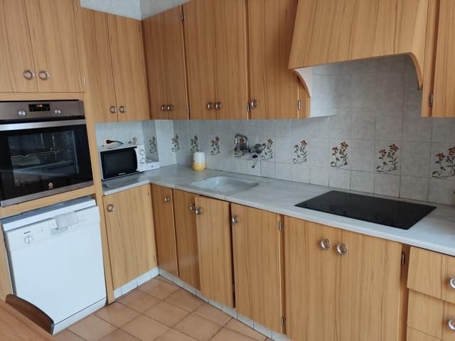 4 bedroom Townhouse for sale in Centro, Castelló de la Plana - € 290,000 (Ref: 9502810)