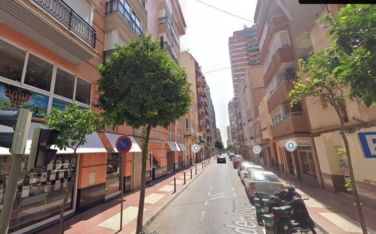 4 bedroom Townhouse for sale in Castello de la Plana - € 290,000 (Ref: 9502810)