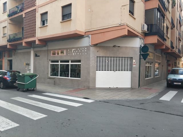 Commercial for sale in Sur, Castelló de la Plana - € 125,000 (Ref: 9502816)