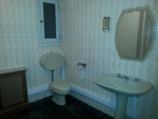 6 bedroom Flat for sale in Castello de la Plana - € 320,000 (Ref: 9502818)