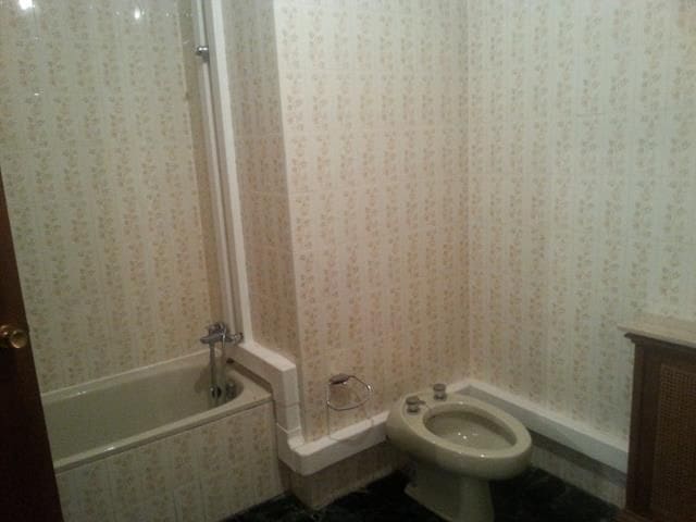 6 bedroom Flat for sale in Castello de la Plana - € 320,000 (Ref: 9502818)