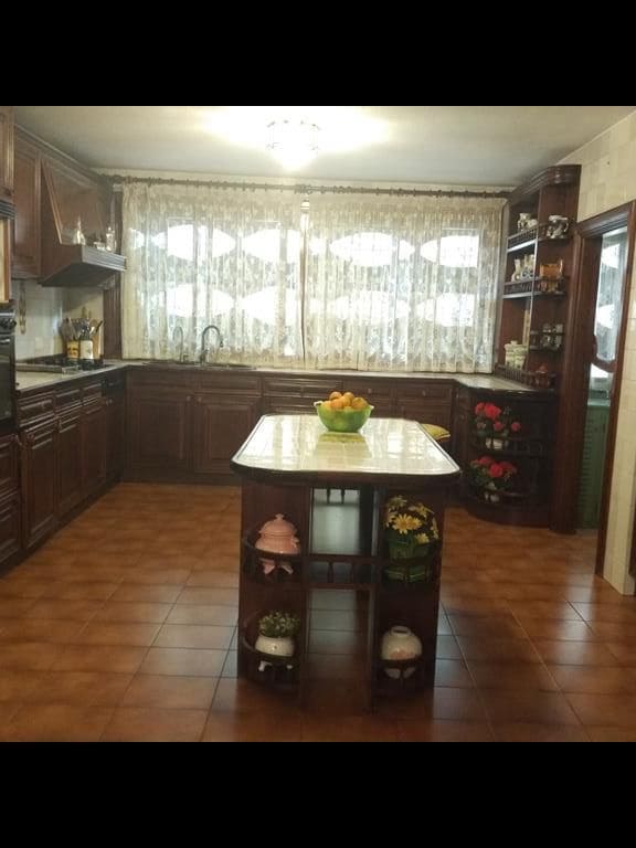 Flat for sale in Castello de la Plana - € 800,000 (Ref: 9502824)