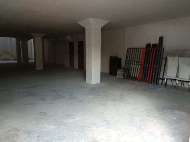Erhverv til salg i Norte, Castelló de la Plana - € 300.000 (Ref: 9502825)