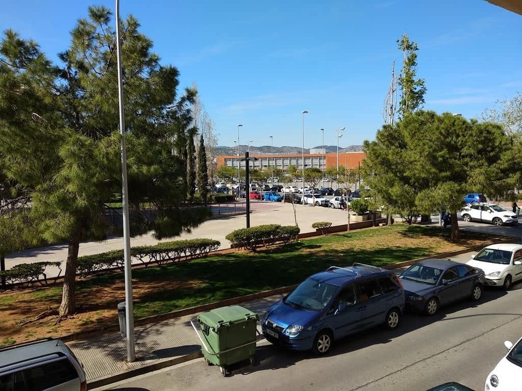 Commercial for sale in Castello de la Plana - € 300,000 (Ref: 9502825)