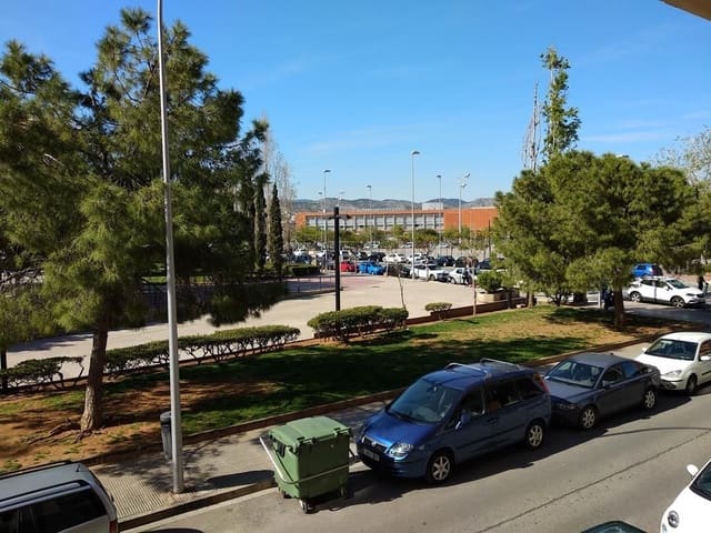 Erhverv til salg i Norte, Castelló de la Plana - € 300.000 (Ref: 9502825)