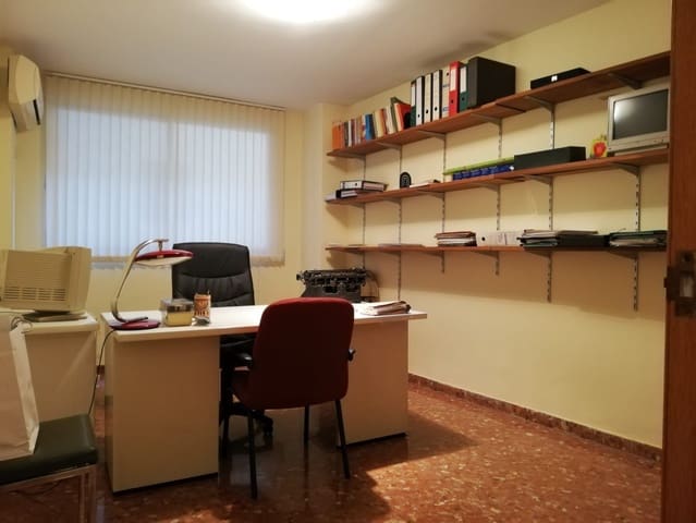 Kontor till salu i Centro, Castelló de la Plana - 130 000 € (Ref: 9502829)
