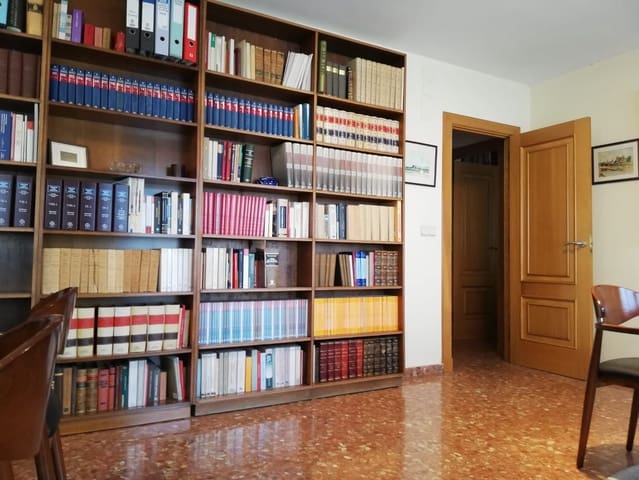 Kontor till salu i Centro, Castelló de la Plana - 130 000 € (Ref: 9502829)
