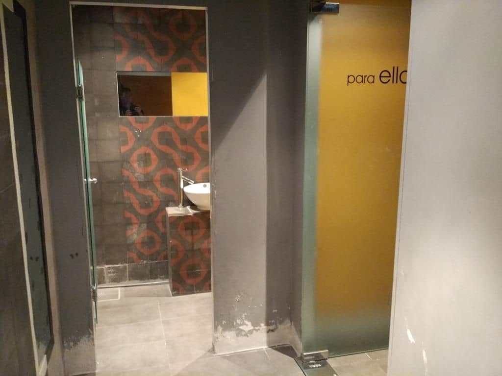 Commercial for sale in Castello de la Plana - € 150,000 (Ref: 9502832)