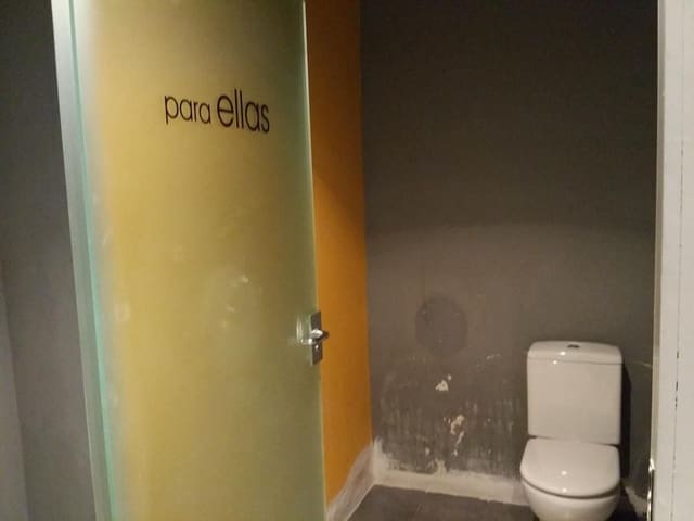 Gewerbe zu verkaufen in Este, Castelló de la Plana - 150.000 € (Ref: 9502832)