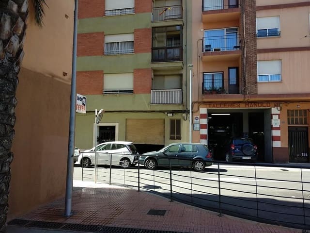 Commercial for sale in Sur, Castelló de la Plana - € 90,000 (Ref: 9502834)