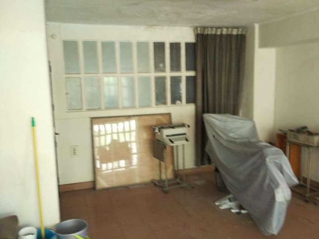 Commercial for sale in Castello de la Plana - € 450,000 (Ref: 9502836)