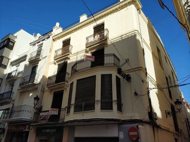 Commercial for sale in Centro, Castelló de la Plana - € 880,000 (Ref: 9502837)