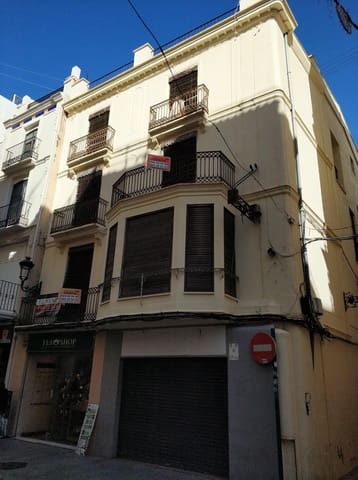 Commercial for sale in Centro, Castelló de la Plana - € 880,000 (Ref: 9502837)