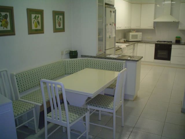 Wohnung zu verkaufen in Centro, Castelló de la Plana - 390.000 € (Ref: 9502848)