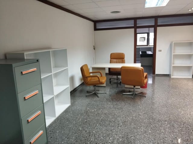 Office for sale in Centro, Castelló de la Plana - € 130,000 (Ref: 9502851)