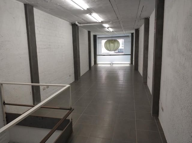 Commercial for rent in Centro, Castelló de la Plana - € 1,500 (Ref: 9502854)