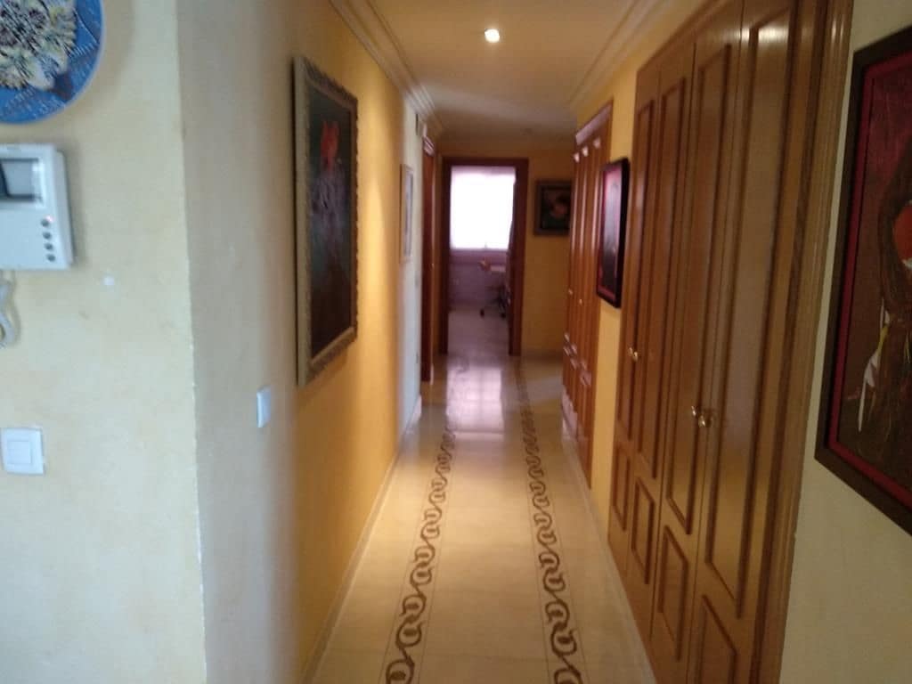 7 bedroom Flat for sale in Castello de la Plana - € 700,000 (Ref: 9502860)