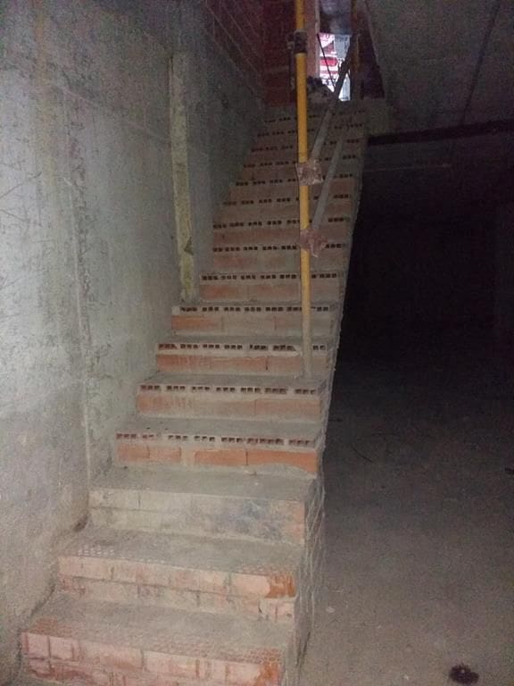 Commercial for rent in Castello de la Plana - € 1,000 (Ref: 9502862)