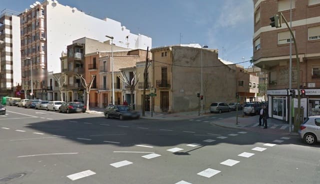 Townhouse for sale in Norte, Castelló de la Plana - € 145,000 (Ref: 9502864)