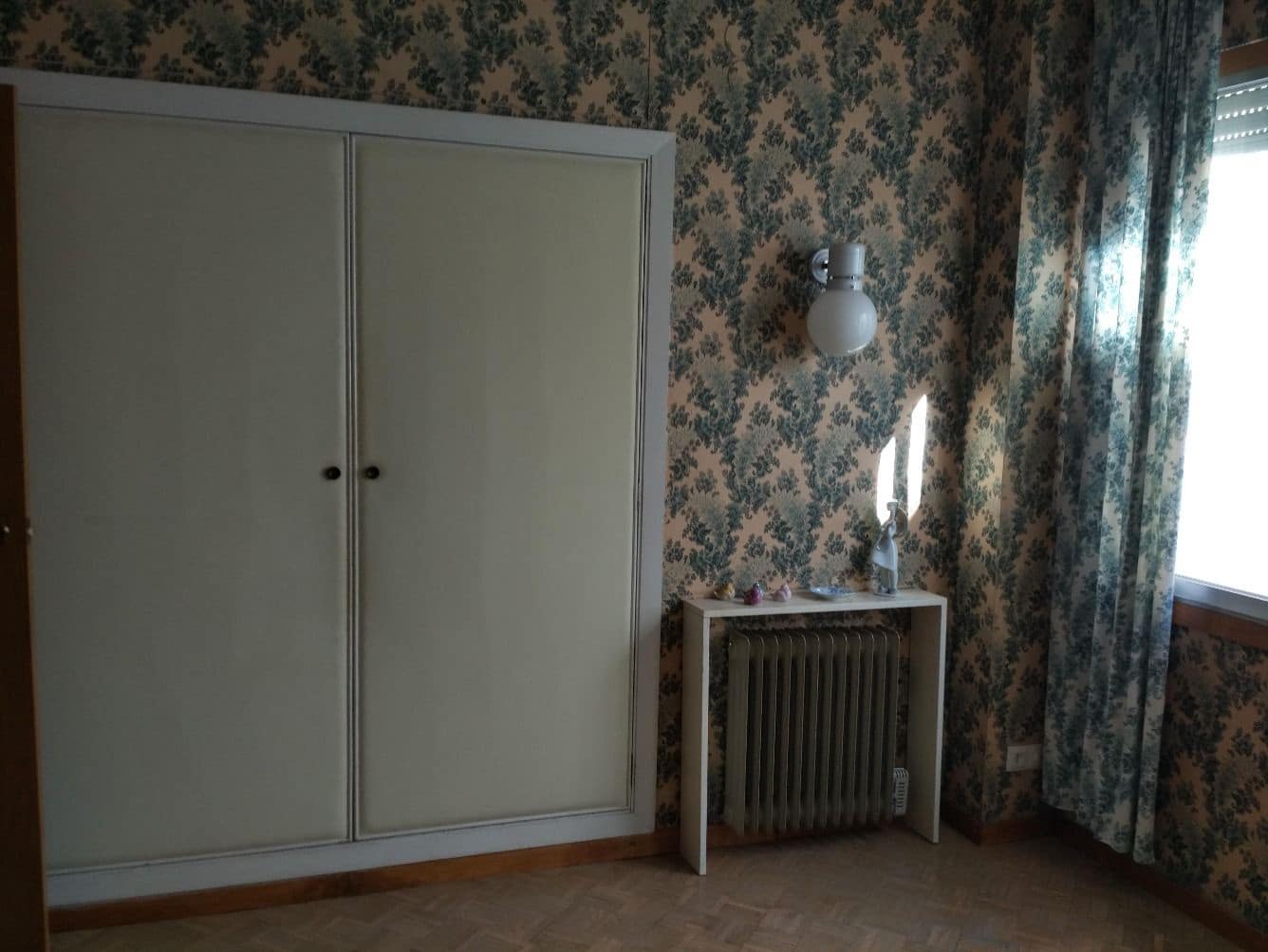 Flat for sale in Castello de la Plana - € 400,000 (Ref: 9502866)